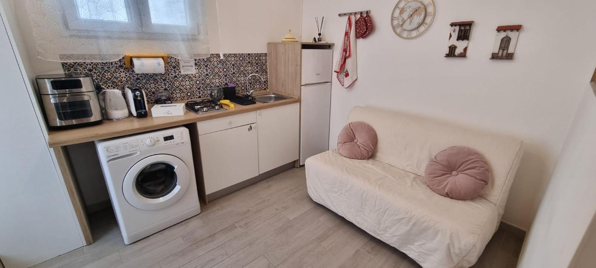 Вилла Loft Crispi Бари Экстерьер фото